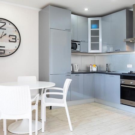 Soleado Apartamento Vistas Al Mar Los Cristianos لوس كريستيانوس المظهر الخارجي الصورة